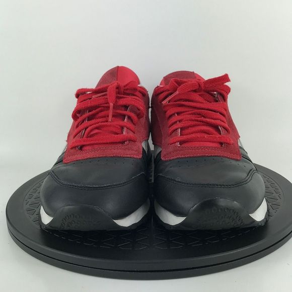 Reebok Classic Leather R12 'Stash' Black/Red Suede Shoes V54169 Men's Size 10 - Picture 2 of 12